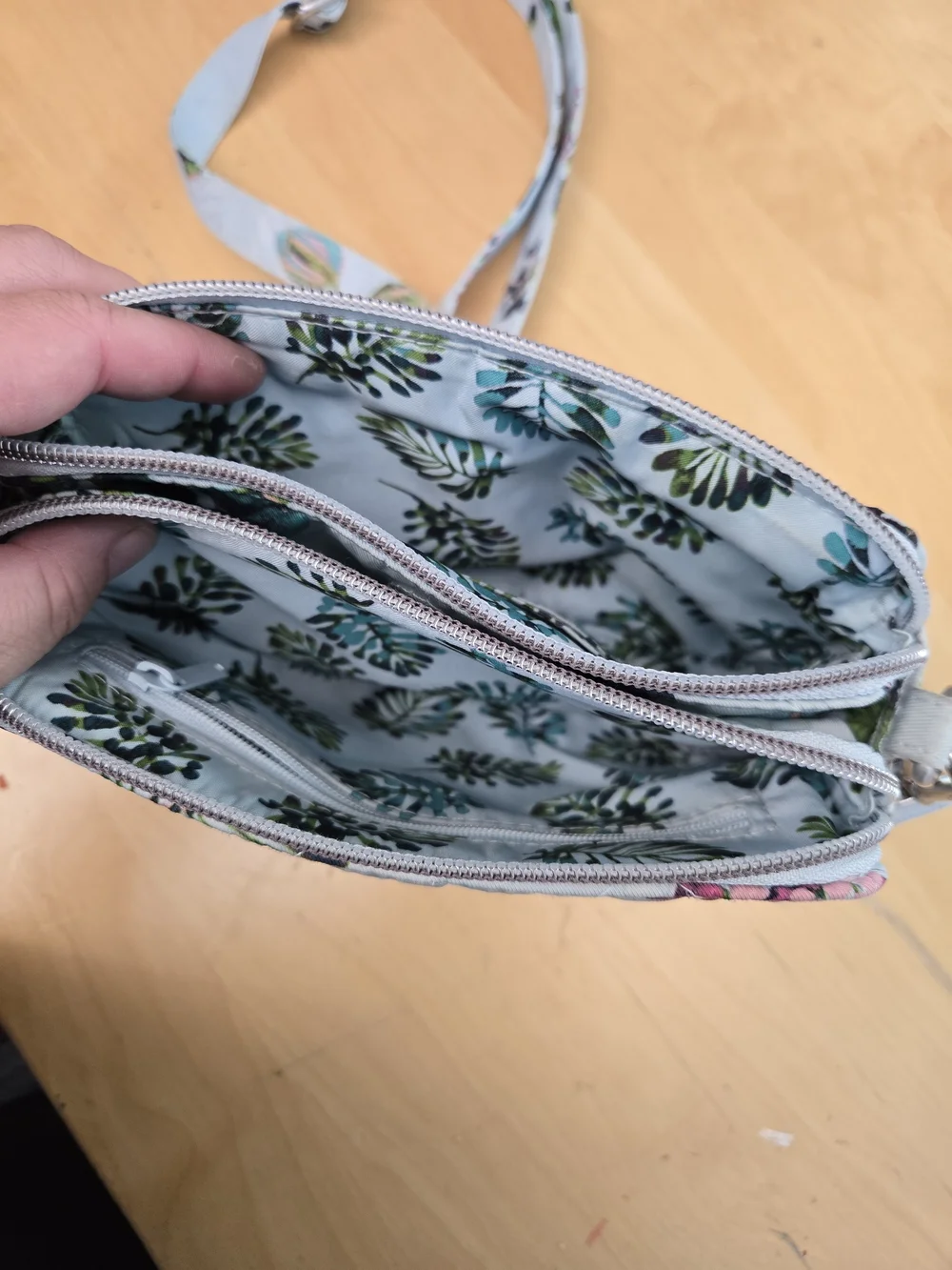Vera Bradley Seawater Bloom Crossbody Light Blue Triple Compartment Purse